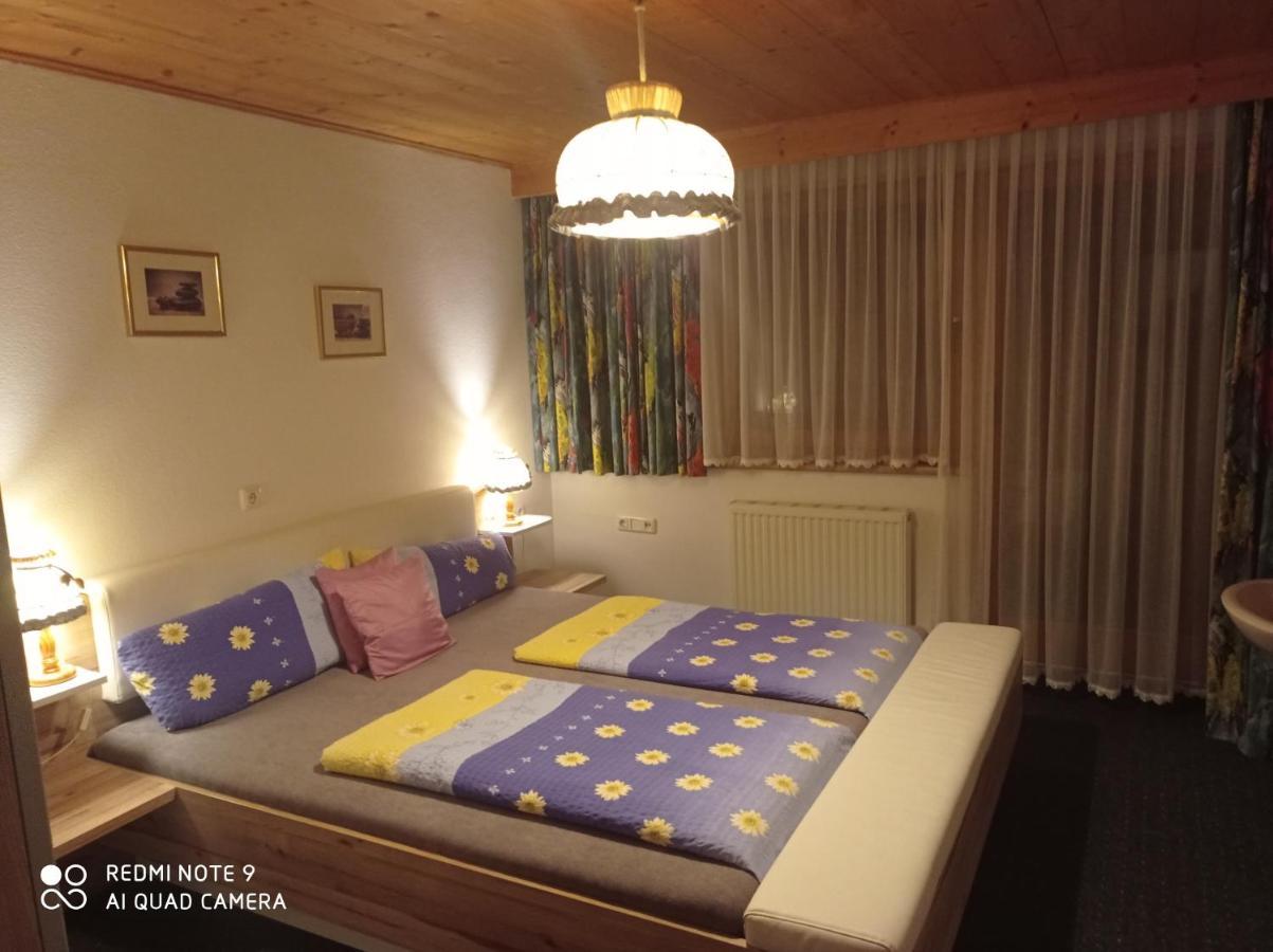 Apartmán Haus Sonnenschein Holzgau Exteriér fotografie